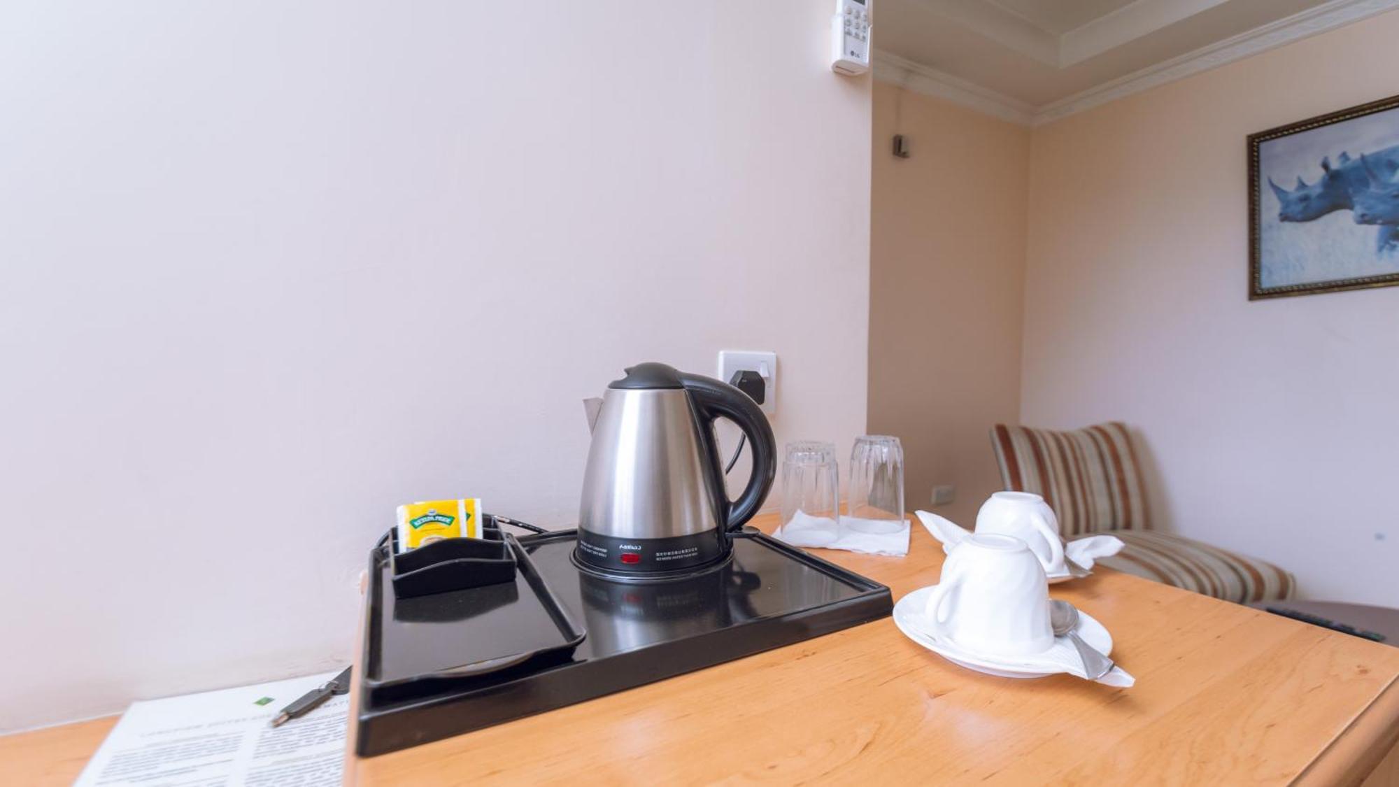Longview Suites Hotel Найроби Экстерьер фото