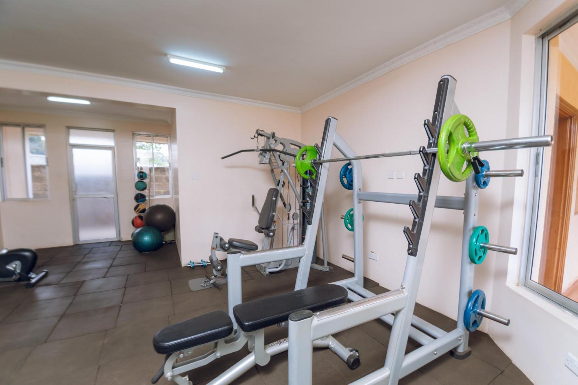 Longview Suites Hotel Найроби Экстерьер фото