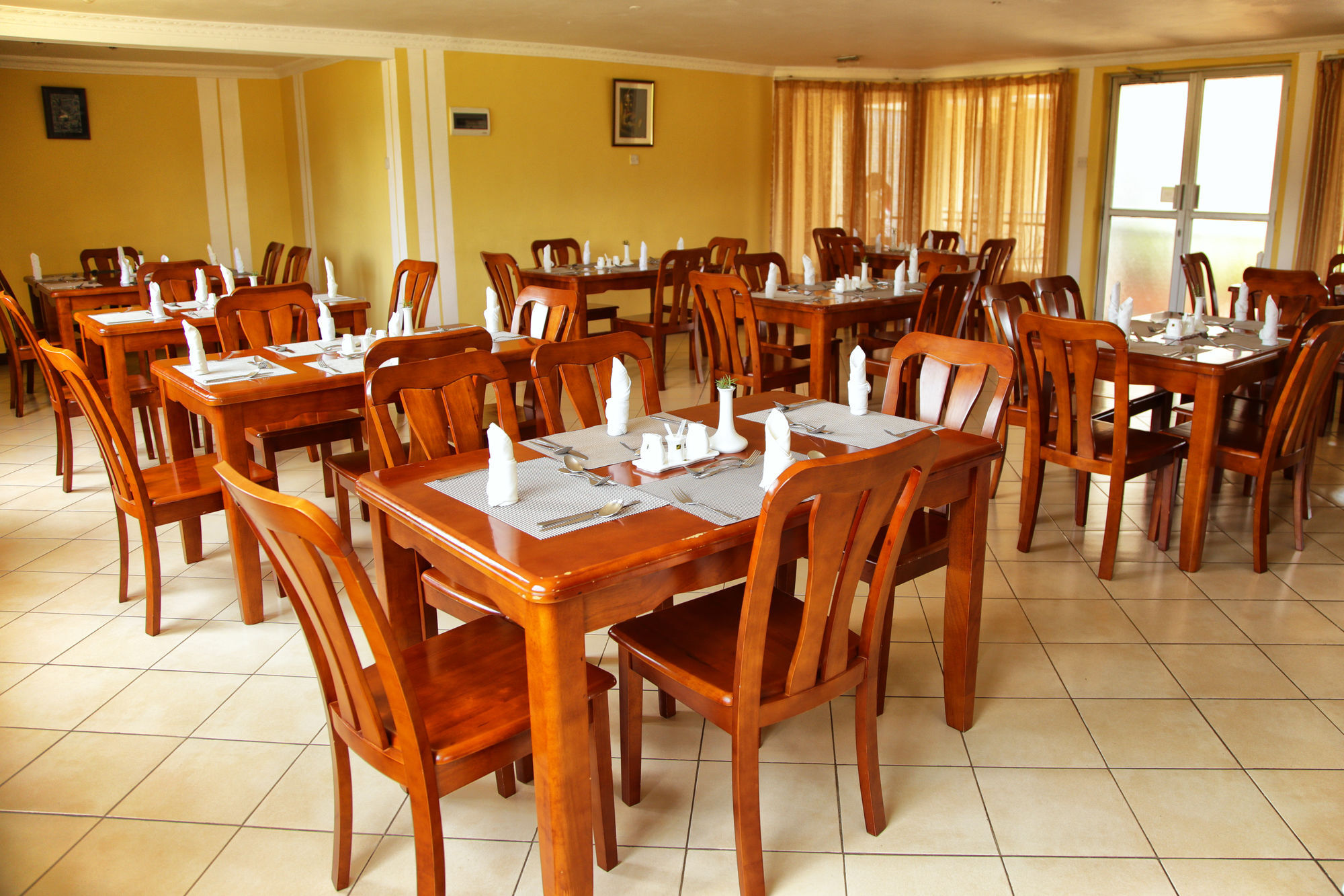 Longview Suites Hotel Найроби Экстерьер фото