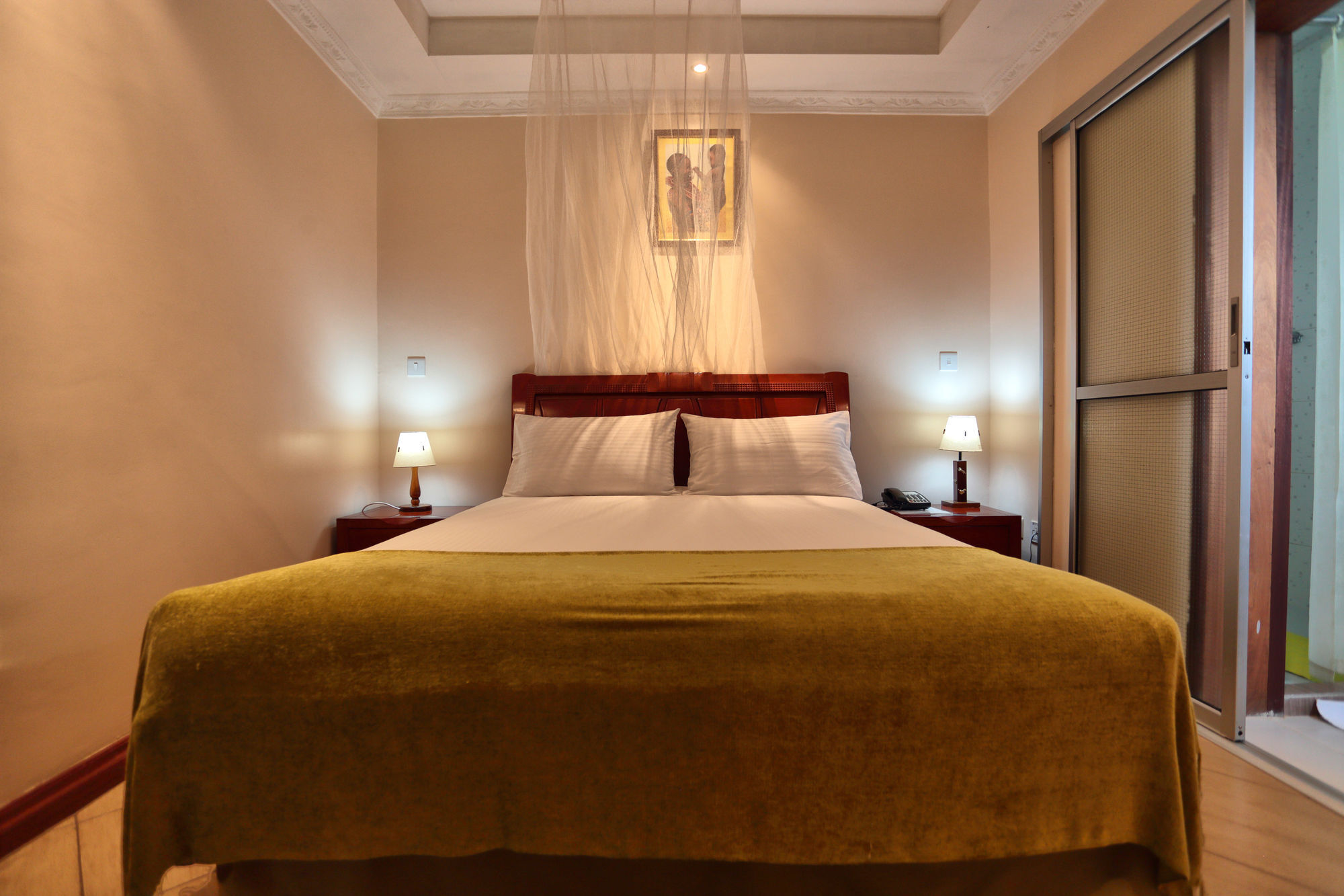 Longview Suites Hotel Найроби Экстерьер фото