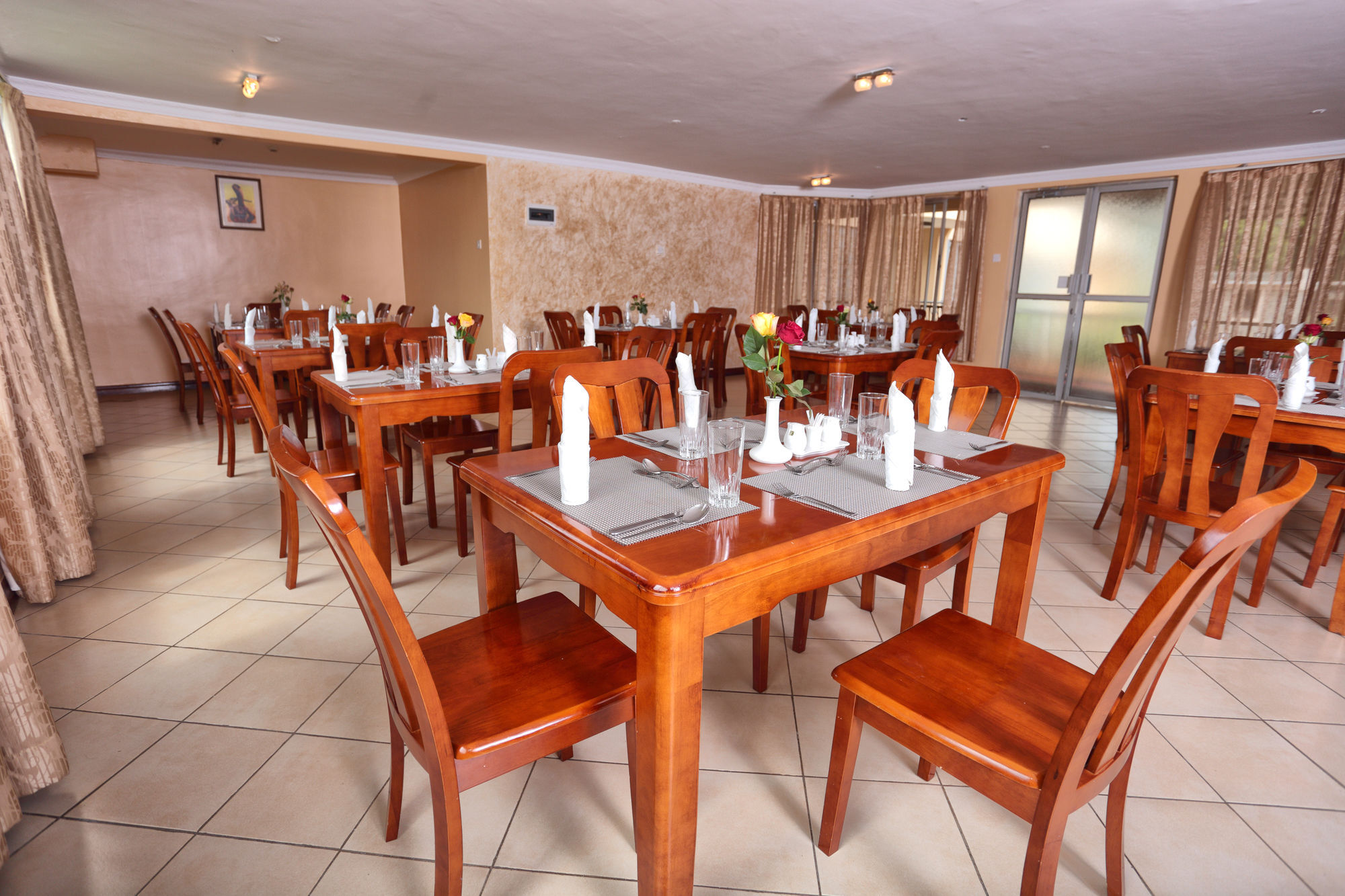 Longview Suites Hotel Найроби Экстерьер фото